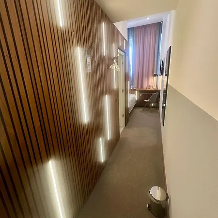 Hotel H24 Lichtenberg