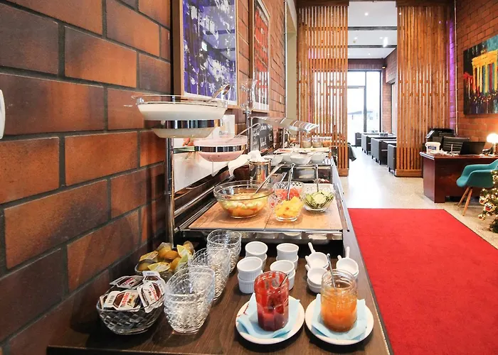 H24 Lichtenberg Hotell