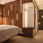 Hotell H24 Lichtenberg 3*