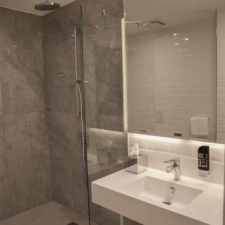 H24 Lichtenberg Hotel