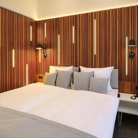 H24 Lichtenberg Hotel