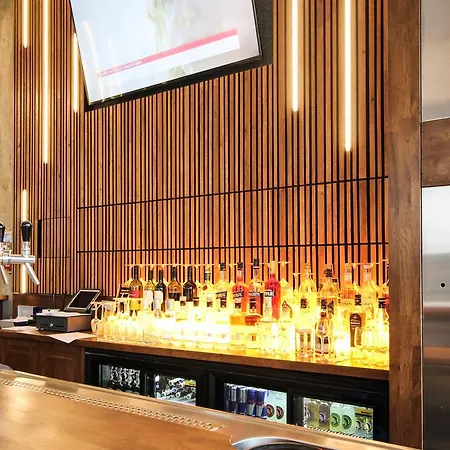 H24柏林里斯特恩布尔格酒店 柏林