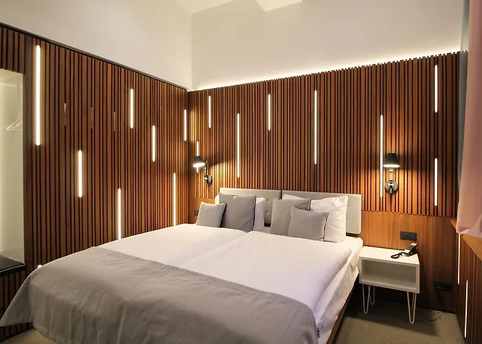 Szálloda H24 Lichtenberg 3*