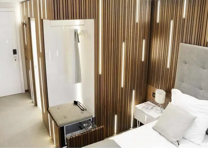 H24 Lichtenberg ベルリン