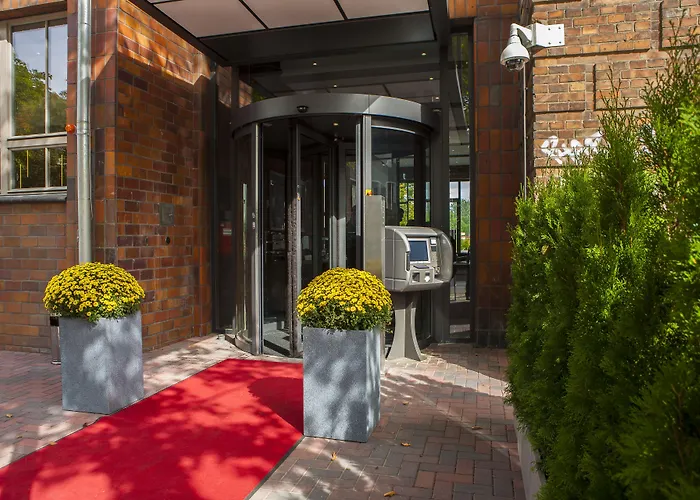 Hotel H24 Lichtenberg 3*