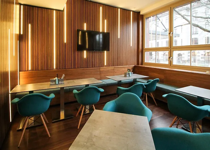 H24 Lichtenberg ベルリン